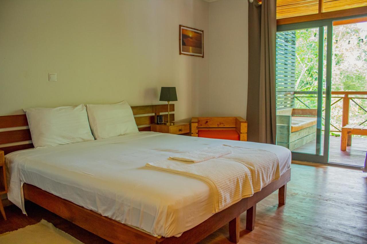 Eden Valley Ecolodge And Farming Madalena エクステリア 写真
