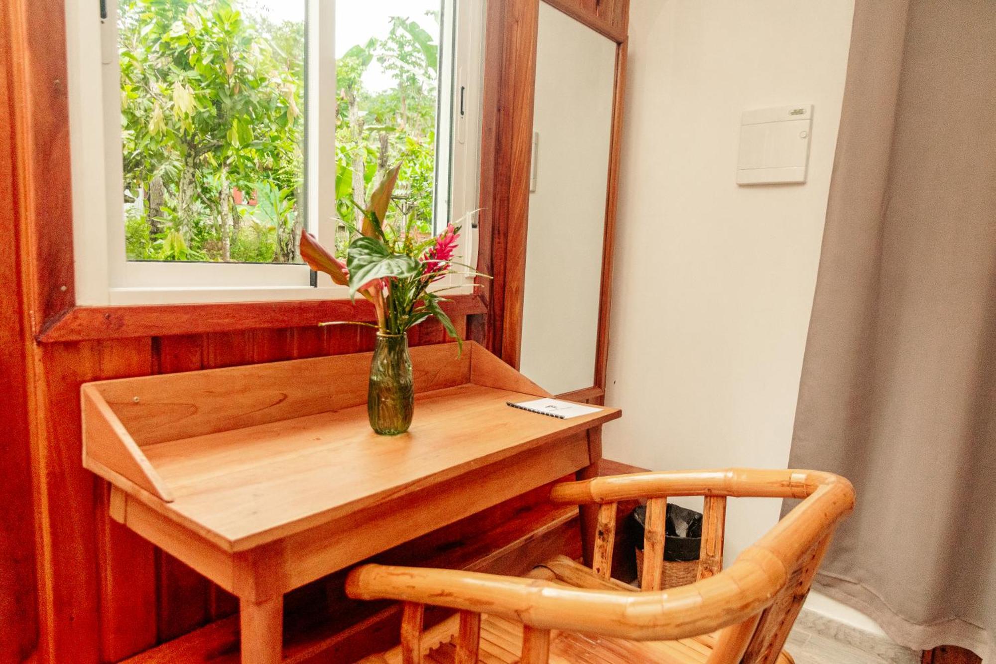 Eden Valley Ecolodge And Farming Madalena エクステリア 写真